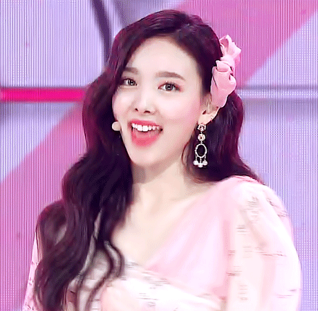 과즙터지는 나연
