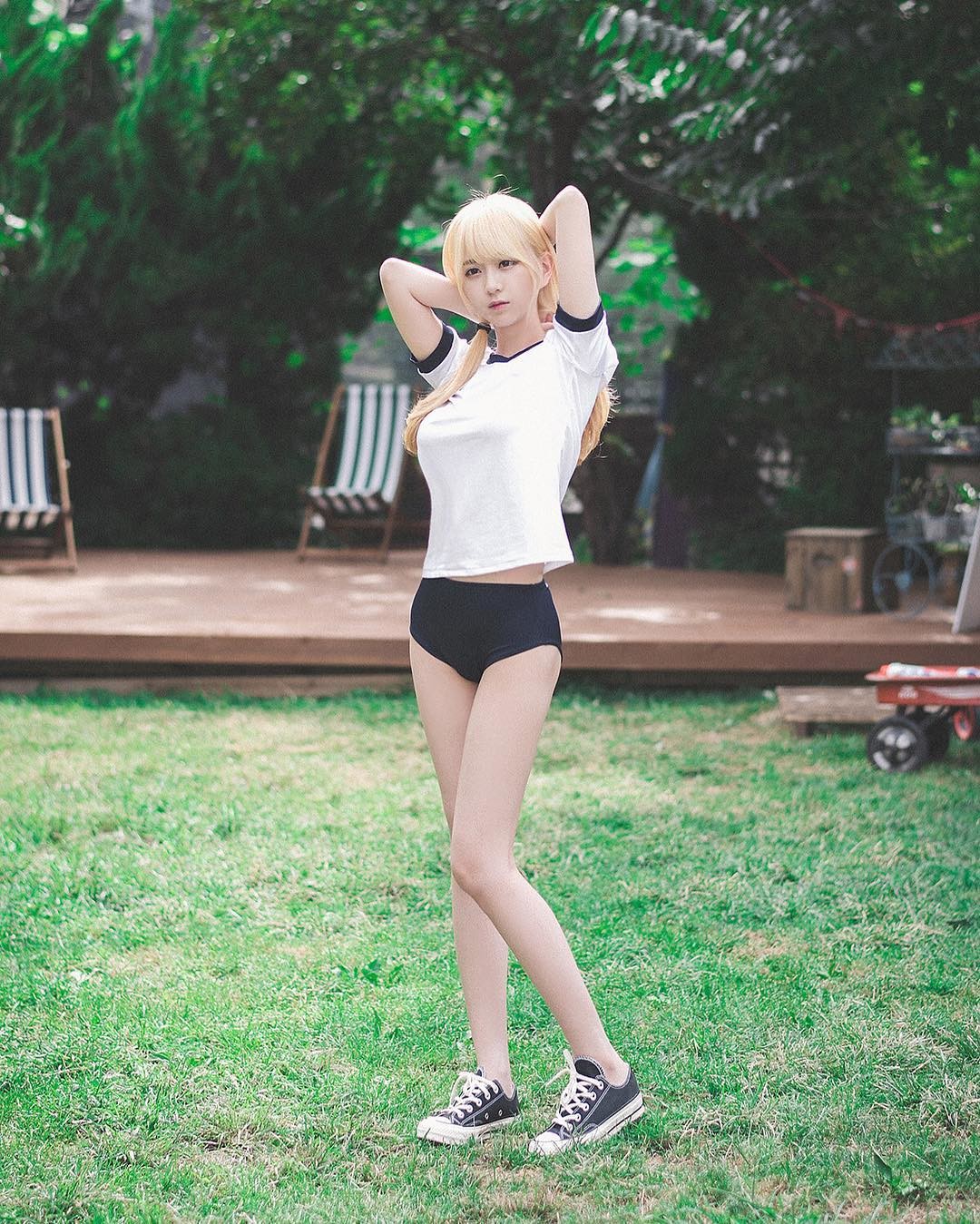 금발 부르마
