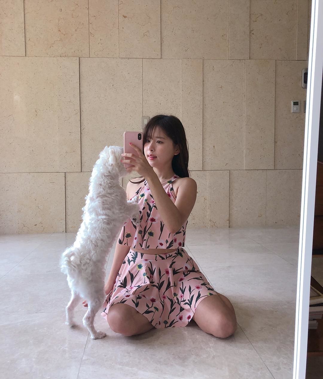 꽃을 품은 혁이