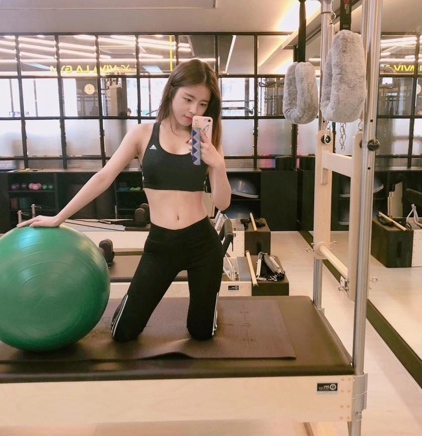 첫 시작은 레깅스