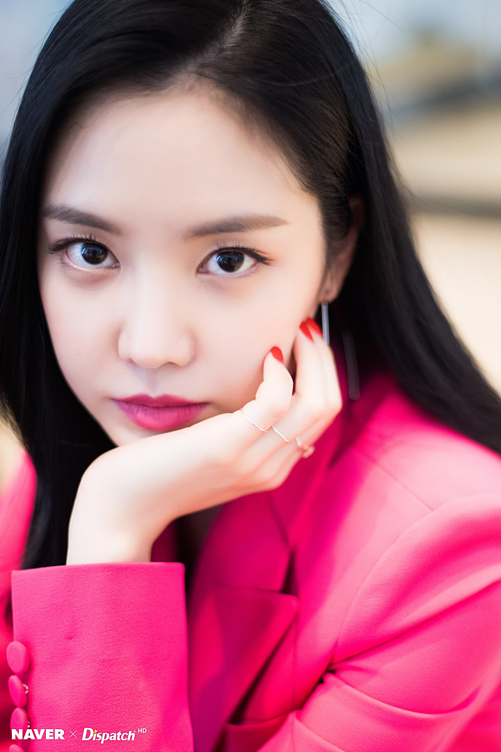 손나은