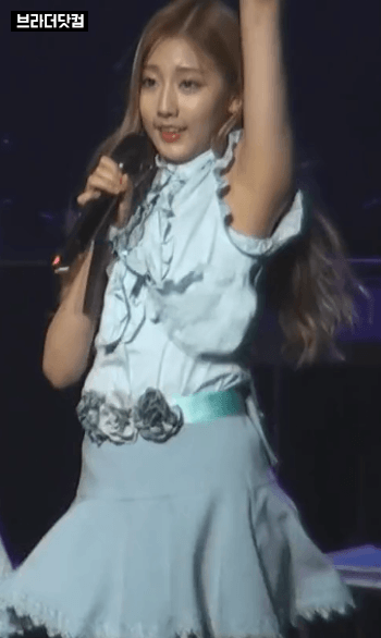 ํดํ๋ ์์ธ์ด ์๋ฒ
์ด ๋
ธ์ถ.gif